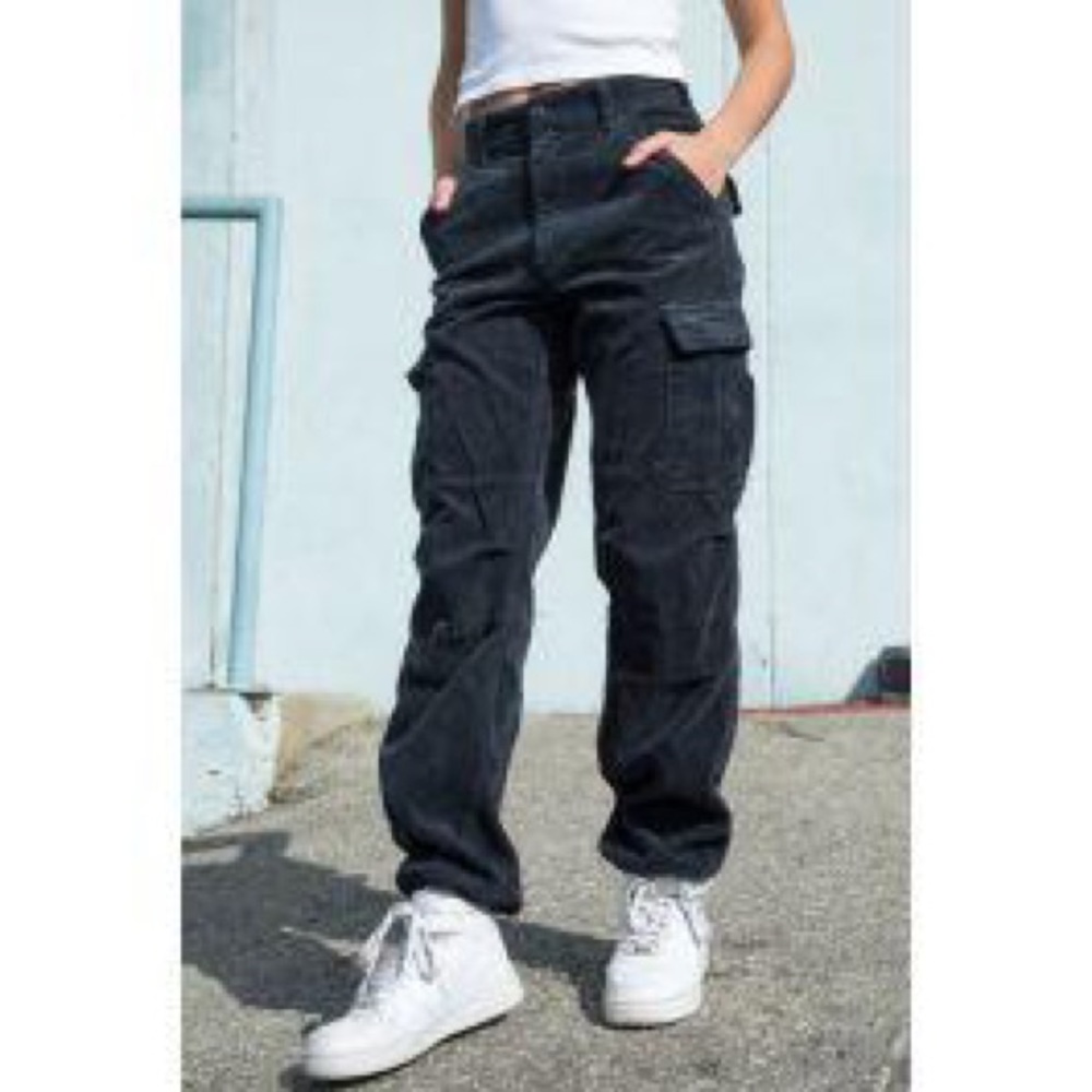 brandy melville corduroy pants !